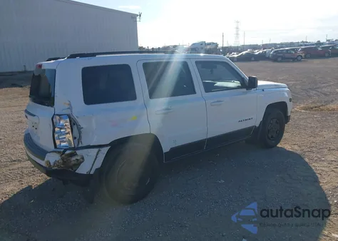 2016 Jeep Patriot Sport z USA, uszkodzony, nr VIN 1C4NJPBB3GD784655